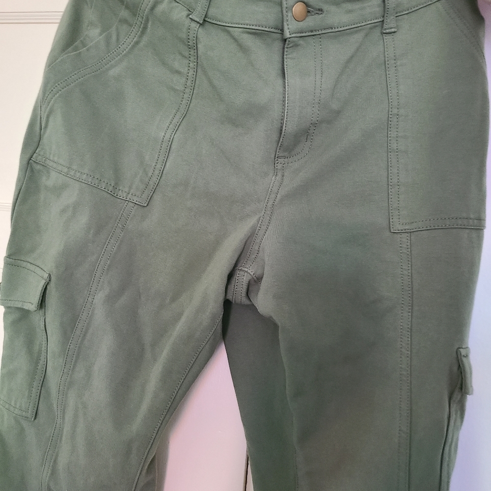 4/$20 Time and Tru Cargo Jeggings